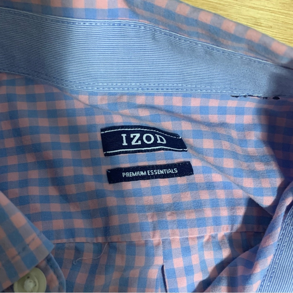 IZOD Dress Shirt Mens XL Pink Blue Plaid Cotton Long Sleeve Collared Button Down - Picture 3 of 7